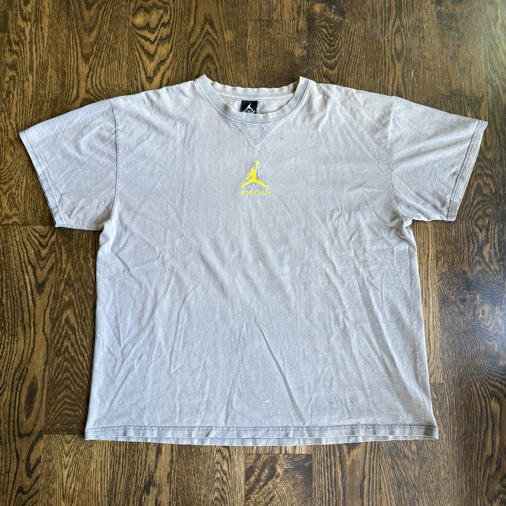 Vtg 90s Y2K Jordan Center Logo Tee XL Gray Yellow Jumpman Embroidered Faded